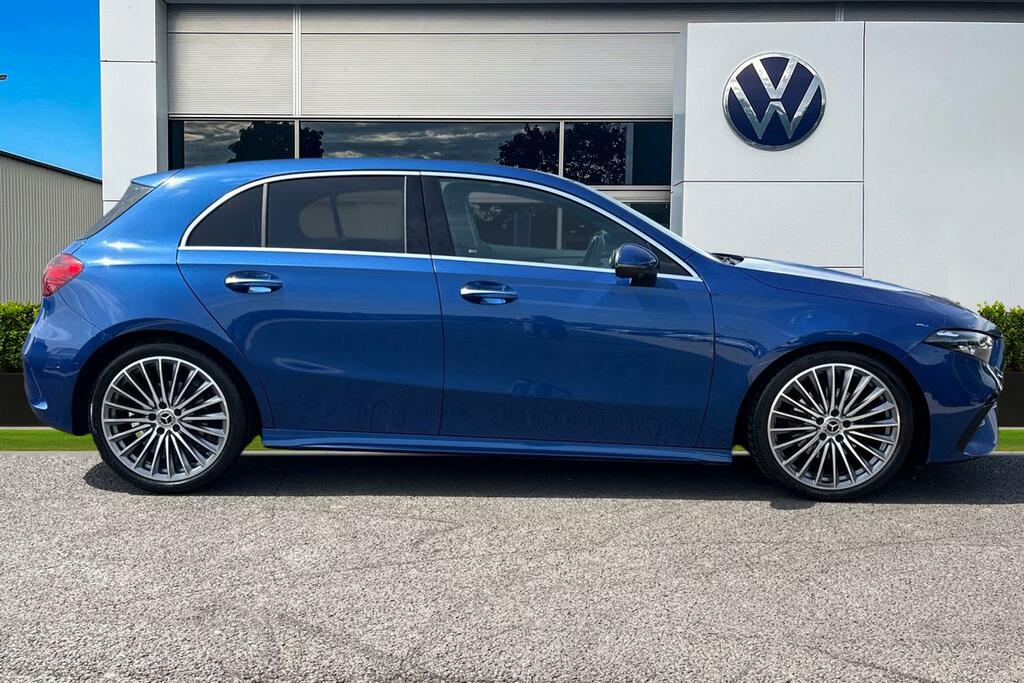 Mercedes-Benz A Class 1.3 A200h Mhev Amg Line Premium Plus 7G-dct Euro Blue #3