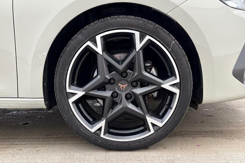 Cupra Leon 1.5 Etsi 150 V2 Dsg Grey #5