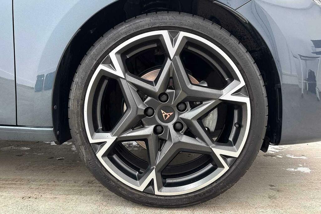 Cupra Leon 1.5 Etsi 150 V2 Dsg Grey #5