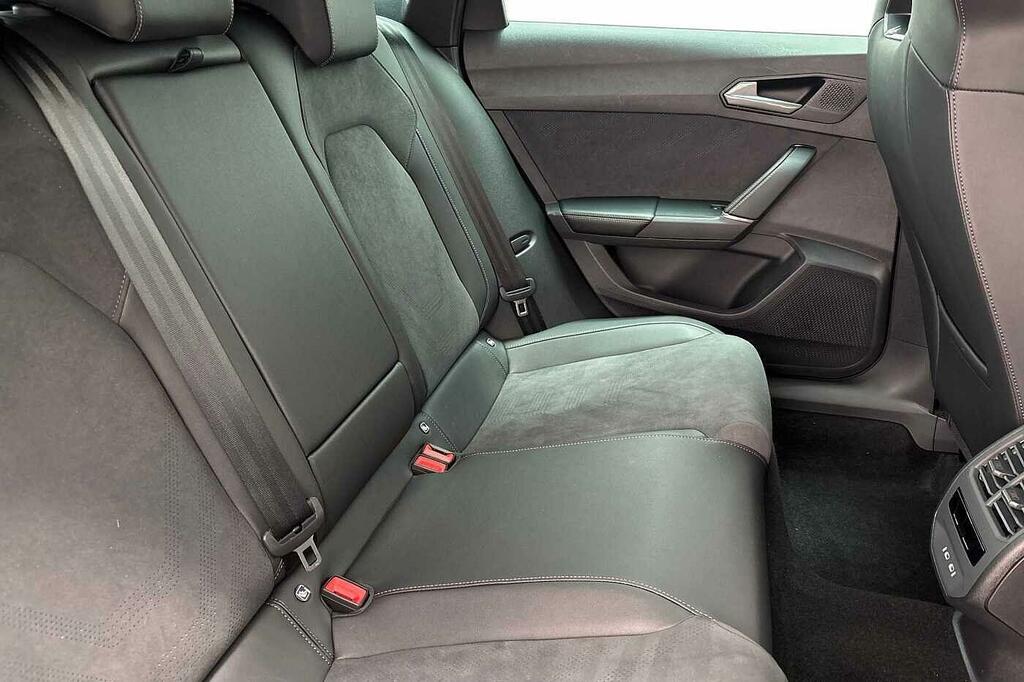 Cupra Leon 1.5 Etsi 150 V2 Dsg Grey #9