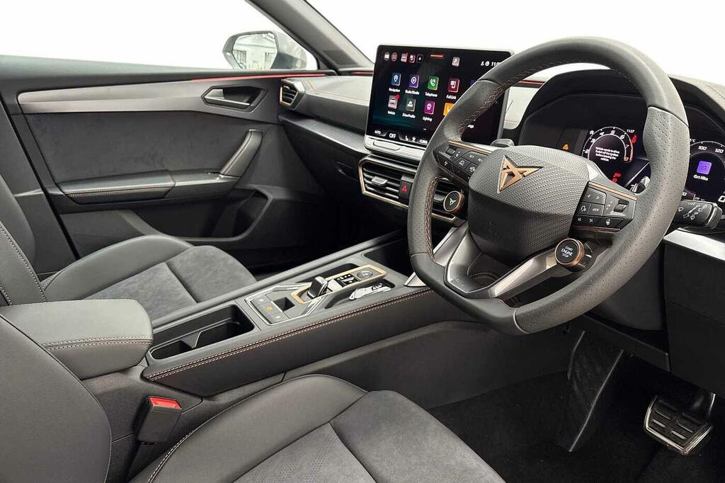 Cupra Leon 1.5 Etsi 150 V2 Dsg White #6