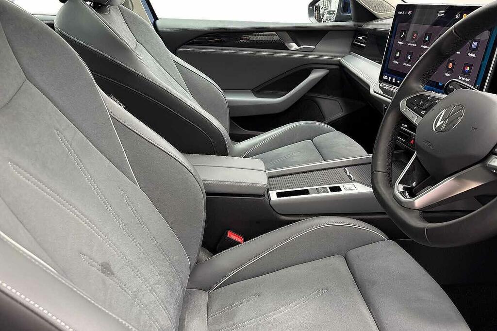 Volkswagen Passat 1.5 Tsi Ehybrid Life Dsg Black #10