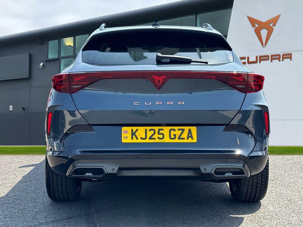Cupra Formentor 1.5 Etsi 150 V3 Dsg Grey #4