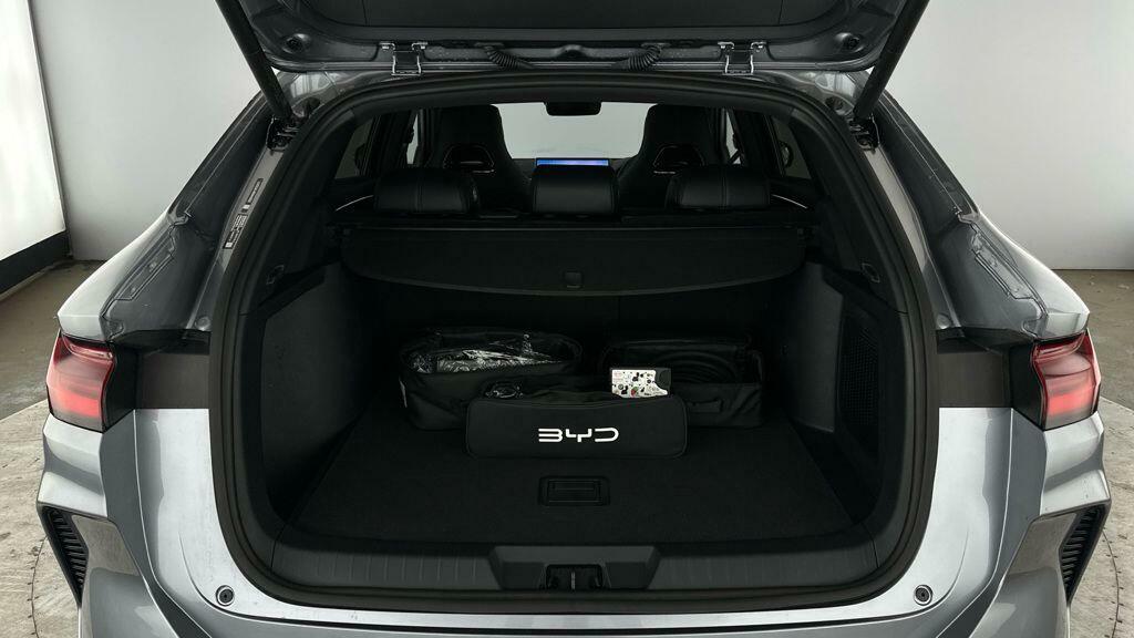 Byd Seal U Seal U 1.5 Dm-i Comfort Black #11