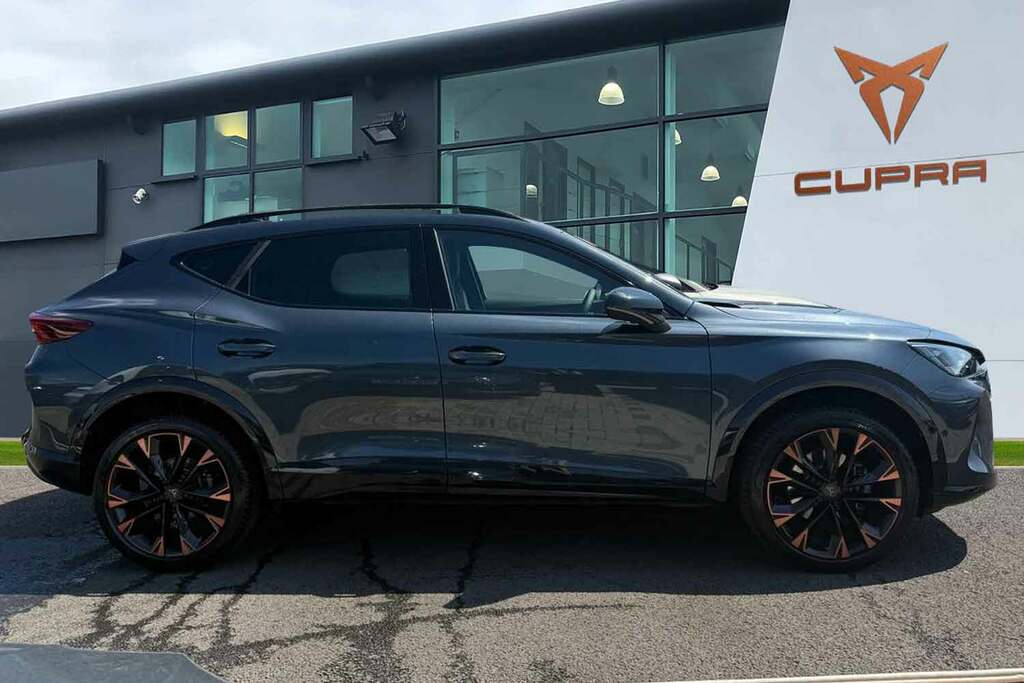 Cupra Formentor 1.5 Etsi 150 V3 Dsg Grey #3