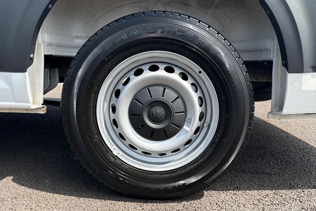 Volkswagen Crafter 2.0 Tdi 140Ps Commerce Plus High Roof Van White #22