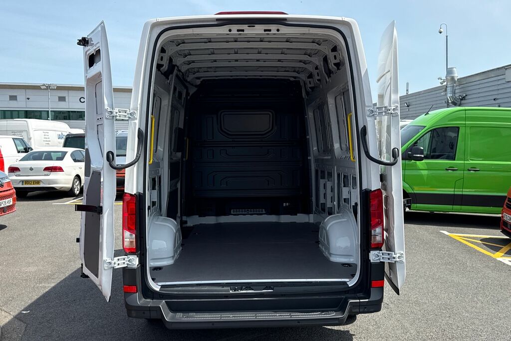Volkswagen Crafter 2.0 Tdi 140Ps Commerce Plus High Roof Van White #6