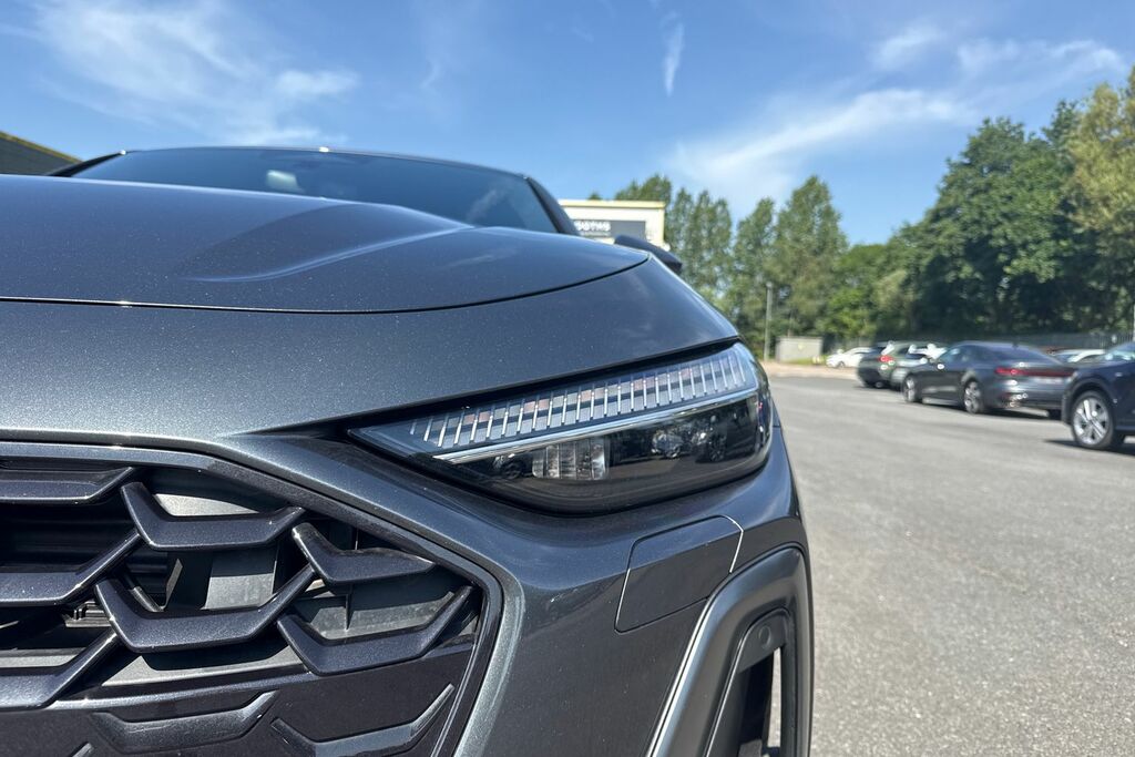Audi A5 2.0 Tfsi 150 S Line S Tronic Soundvision 20 Blue #24