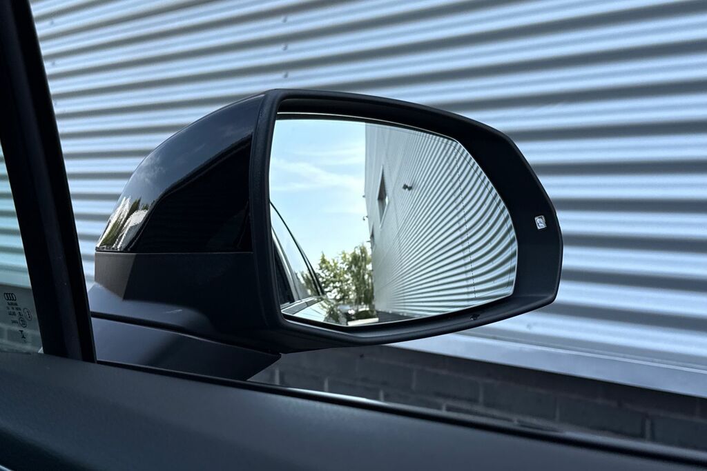 Audi Q7 55 Tfsi Quattro Black Edition Tiptronic Cs Grey #55
