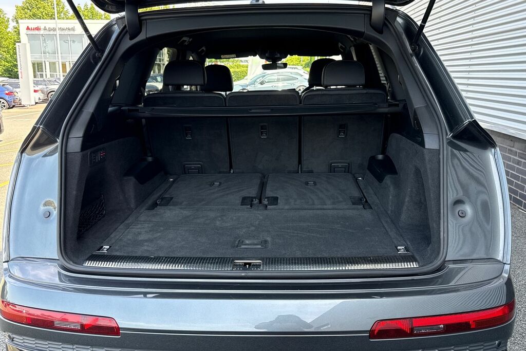 Audi Q7 Black Edition 50 Tdi Quattro 286 Ps Tiptronic Grey #6