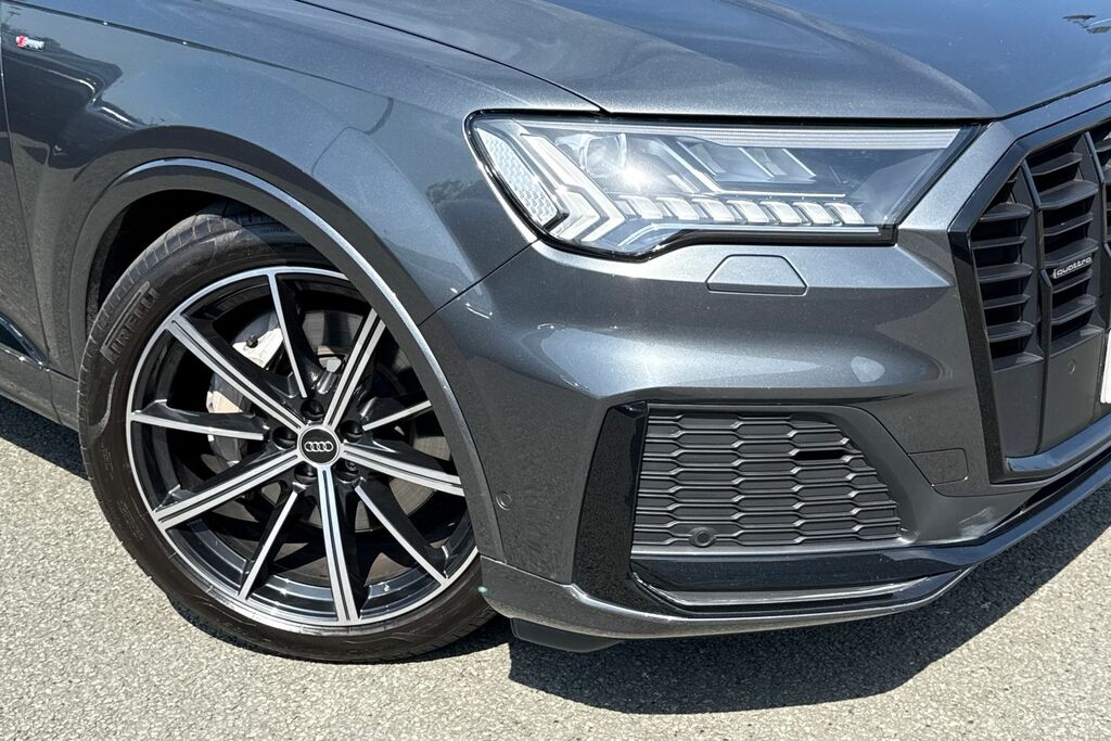 Audi Q7 55 Tfsi Quattro Black Edition Tiptronic Cs Grey #38