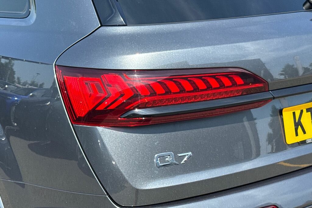 Audi Q7 55 Tfsi Quattro Black Edition Tiptronic Cs Grey #7
