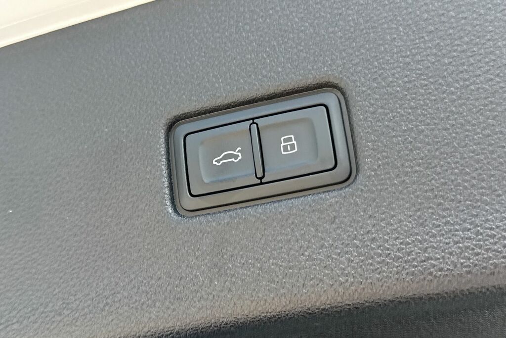 Audi Q8 Black Edition 55 Tfsi Quattro 340 Ps Tiptronic #24