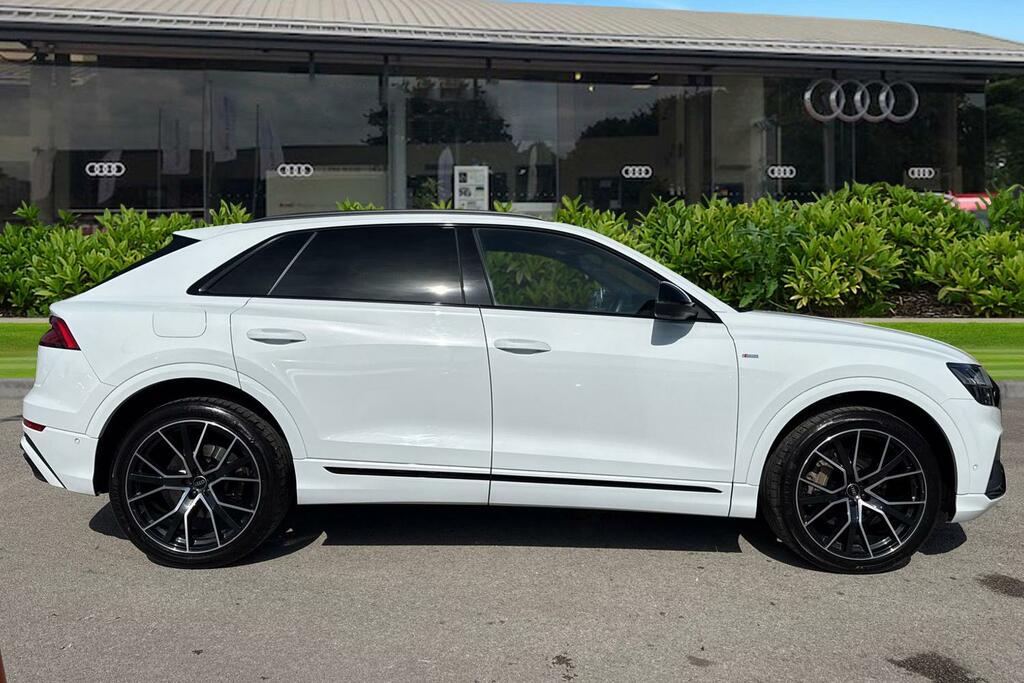 Audi Q8 Black Edition 55 Tfsi Quattro 340 Ps Tiptronic White #3