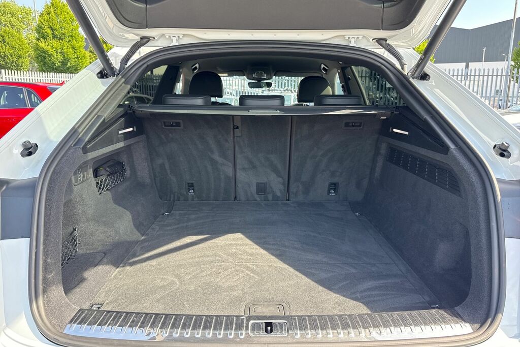 Audi Q8 Black Edition 55 Tfsi Quattro 340 Ps Tiptronic White #6