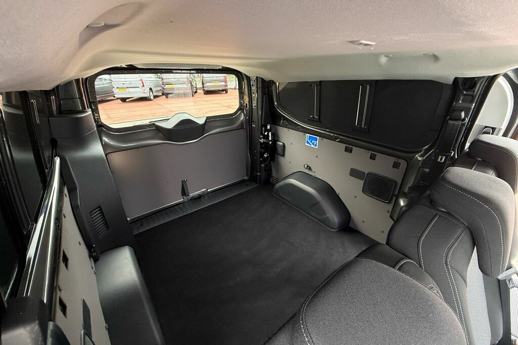 Volkswagen Transporter 2.0 Tdi 150 Commerce Pro Kombi Van Purple #48