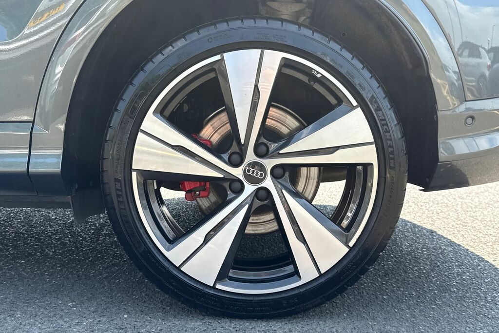 Audi Q5 2.0 Tdi Quattro Edition 1 S Tronic Sv Black #11