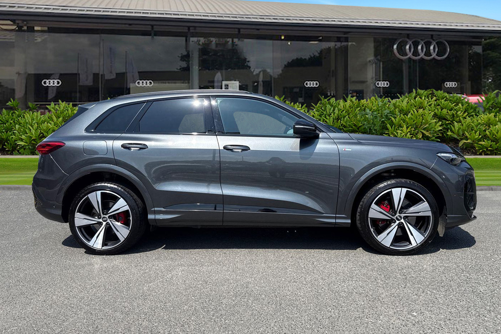 Audi Q5 Suv Edition 1 Tdi Quattro 204 Ps S Tronic Grey #3