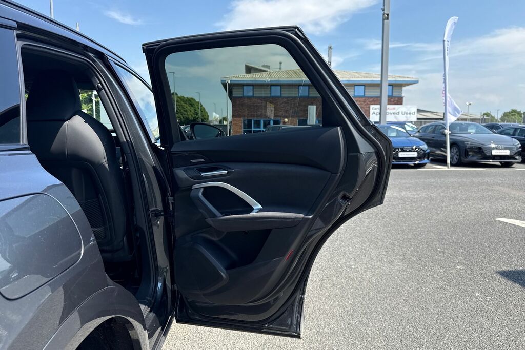 Audi Q5 2.0 Tdi Quattro Edition 1 S Tronic Sv Black #36