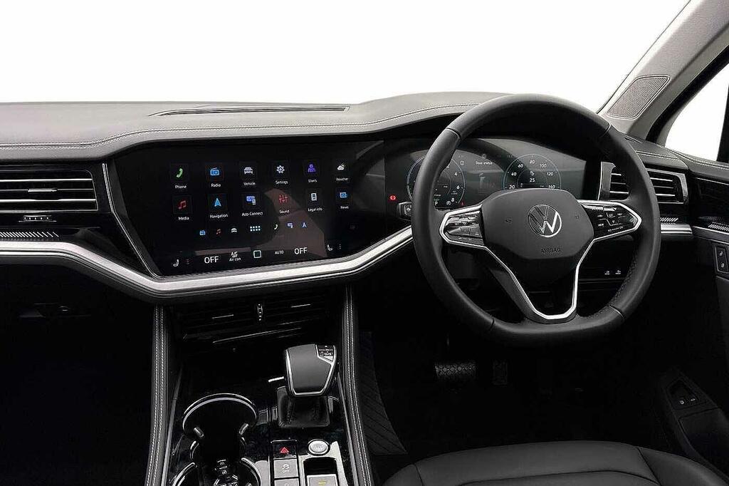Volkswagen Touareg 3.0 Tsi Ehybrid 4Motion Elegance Tip Va Black #2