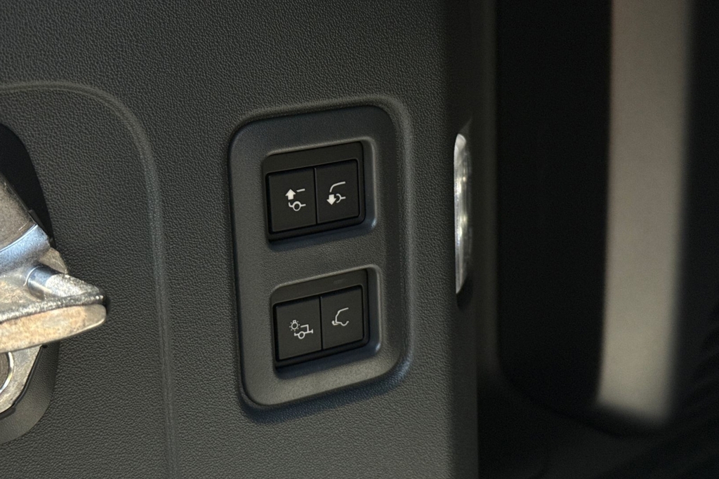 Land Rover Defender 110 3.0 D350 X-dynamic Hse 110 Black #27