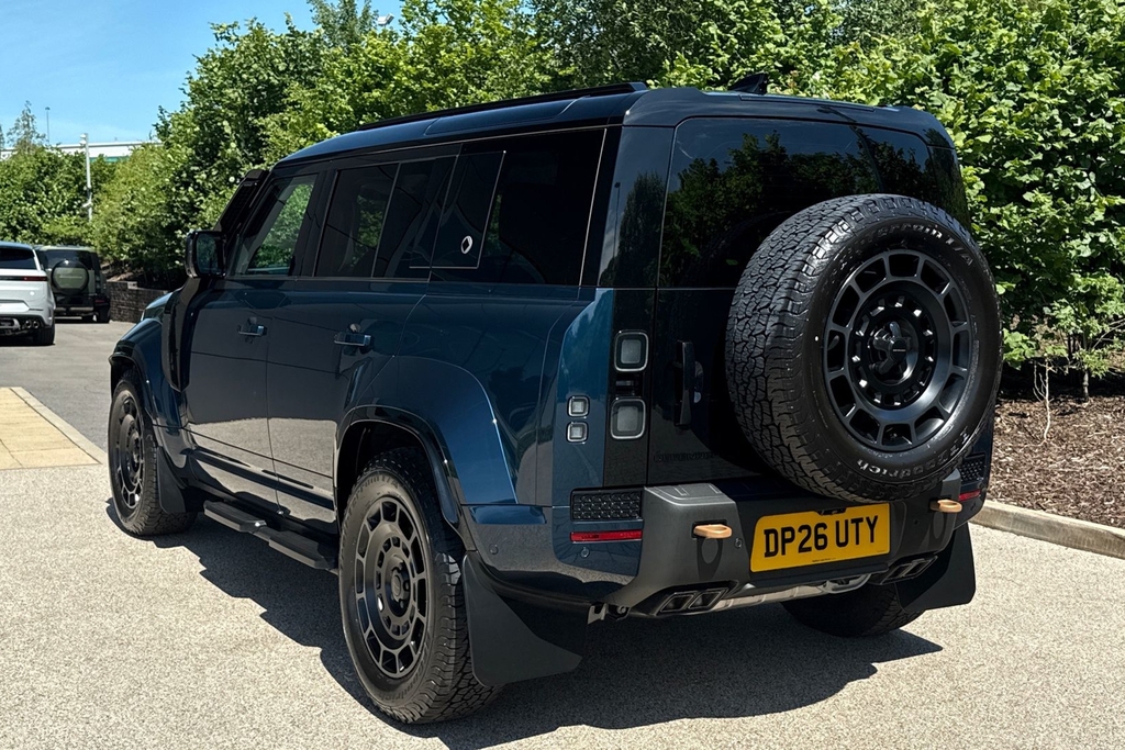 Land Rover Defender 110 3.0 D350 X-dynamic Hse 110 Black #50