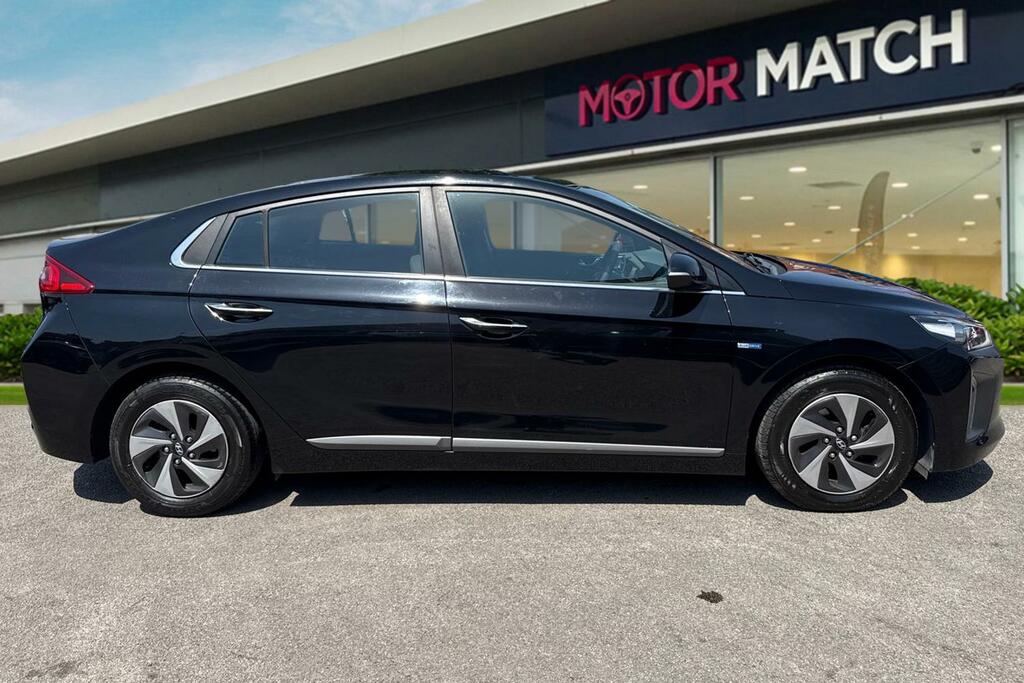 Hyundai Ioniq 1.6 H-gdi Premium Dct Euro 6 Ss Black #3