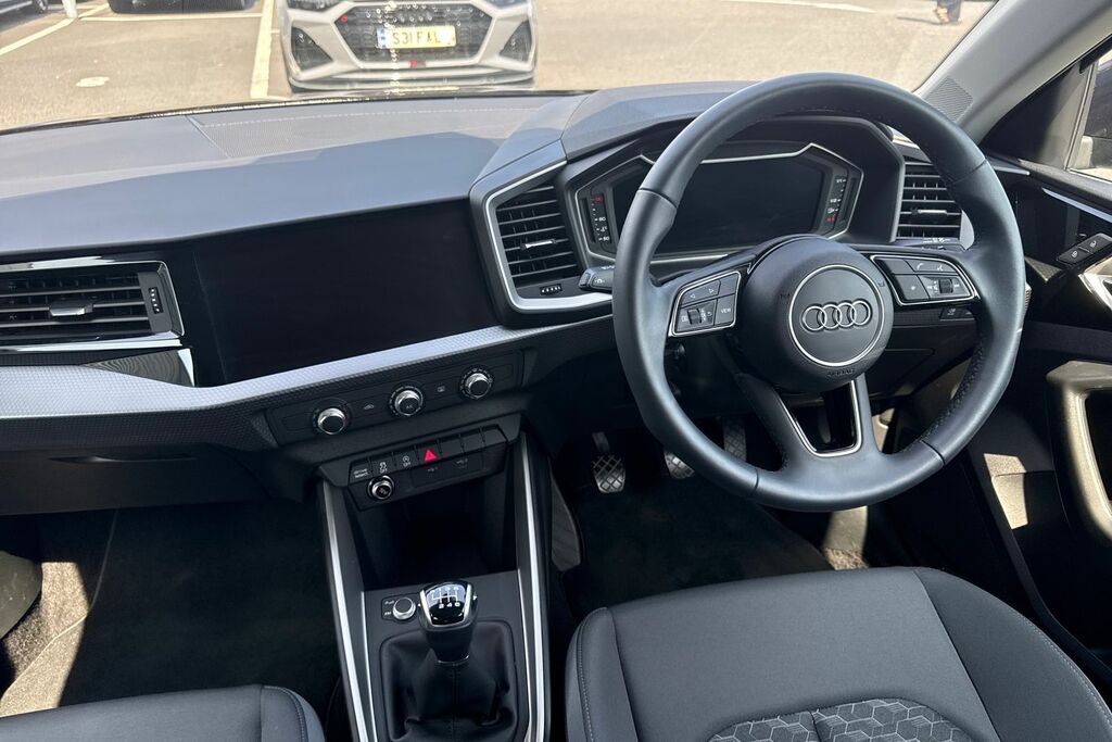 Audi A1 Black Edition 30 Tfsi 116 Ps 6-Speed Grey #17