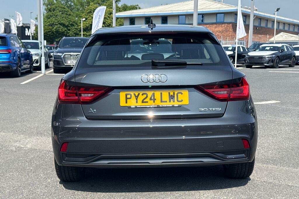 Audi A1 Sport 30 Tfsi 116 Ps 6-Speed Grey #4