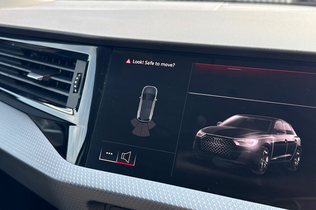 Audi A1 Black Edition 30 Tfsi 116 Ps 6-Speed Grey #36