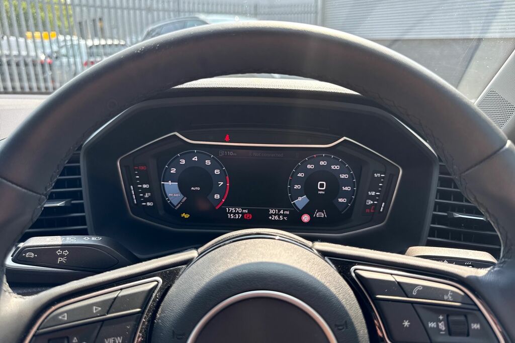 Audi A1 Black Edition 30 Tfsi 116 Ps 6-Speed Grey #30