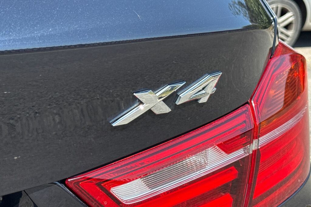 BMW X4 20D M Sport Black #27