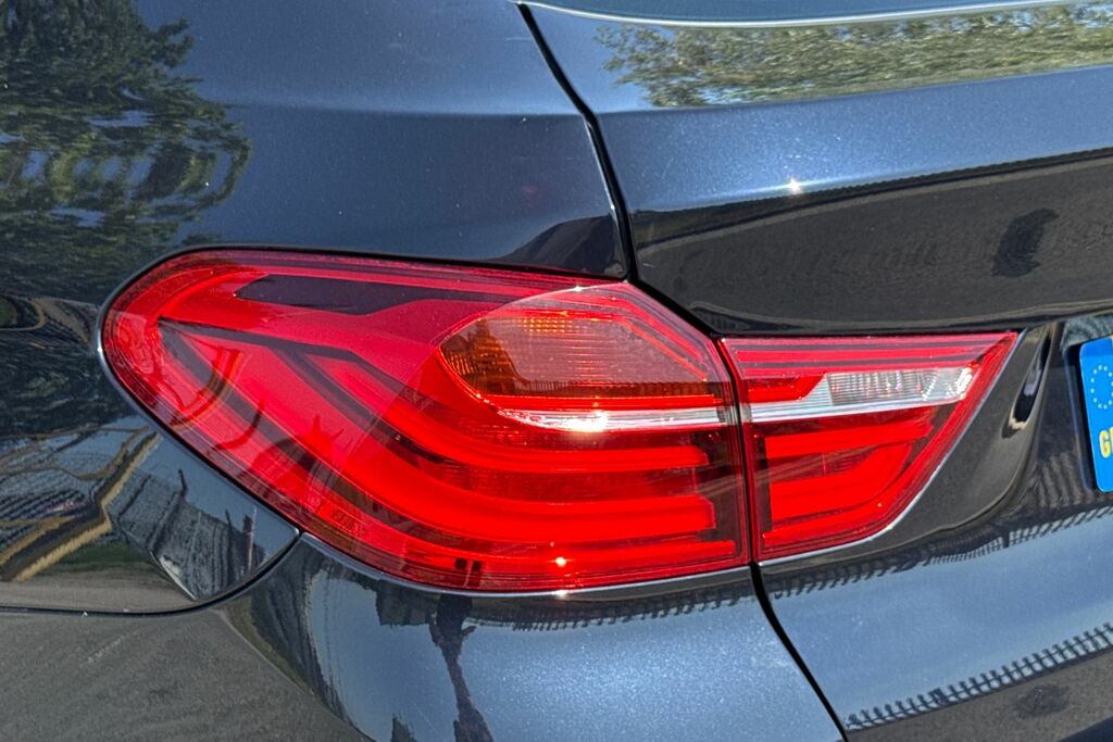 BMW X4 20D M Sport Black #25