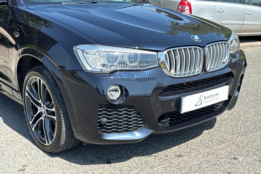 BMW X4 20D M Sport Black #16