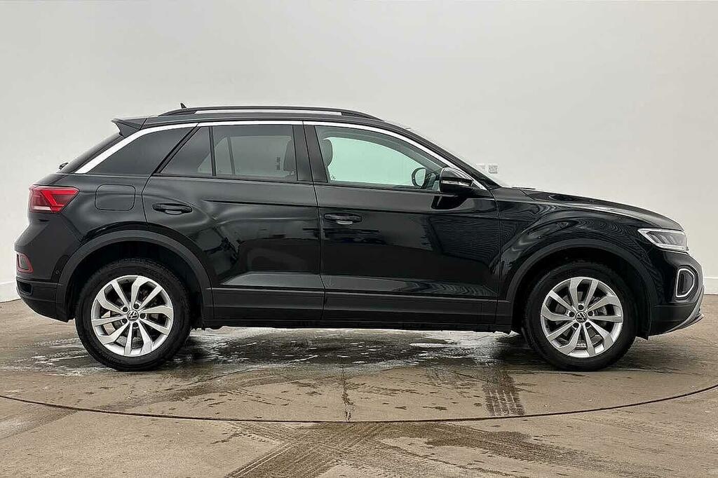 Volkswagen T-Roc 1.5 Tsi Match Black #4