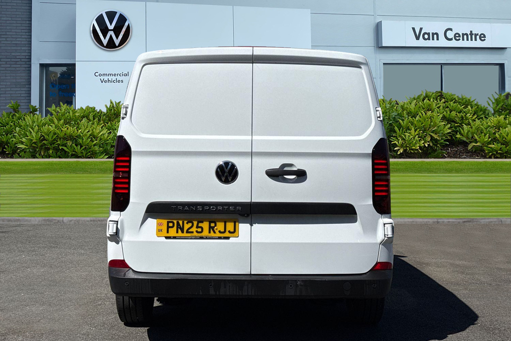 Volkswagen Transporter 2.0 Tdi 110 Commerce Plus Van PN25RJJ White #4