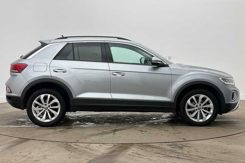 Volkswagen T-Roc 1.5 Tsi Match Dsg Silver #4