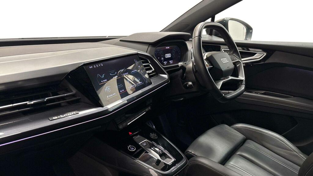 Audi Q4 E Tron 150Kw 40 82.77Kwh Edition 1 Black #4