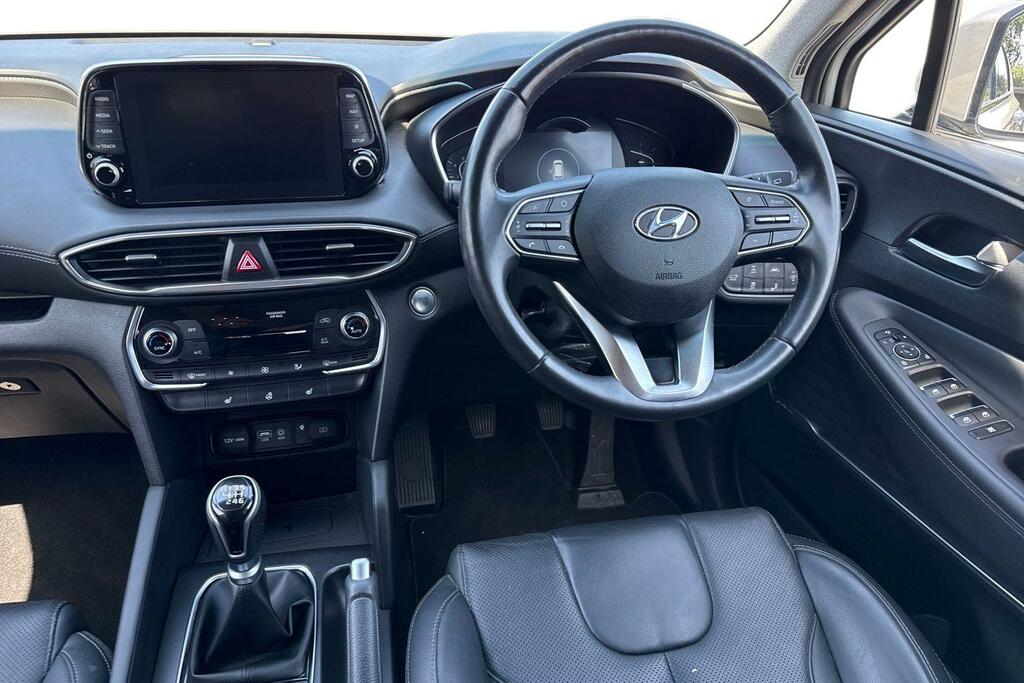 Hyundai Santa Fe Ultimate Black #17