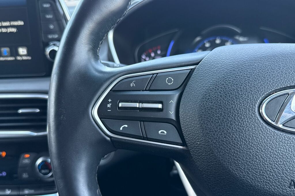 Hyundai Santa Fe Ultimate Black #47