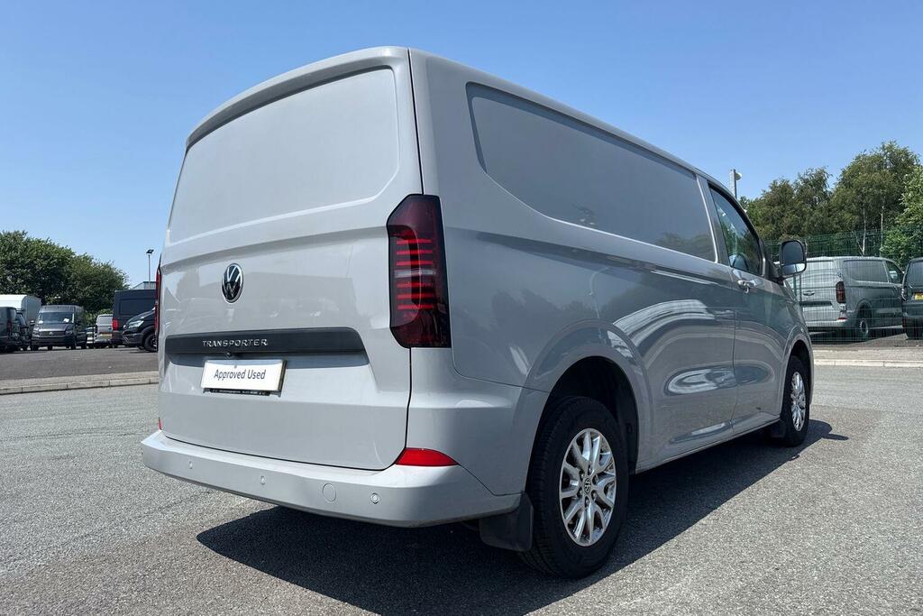 Volkswagen Transporter 2.0 Tdi 110 Commerce Plus Van White #28