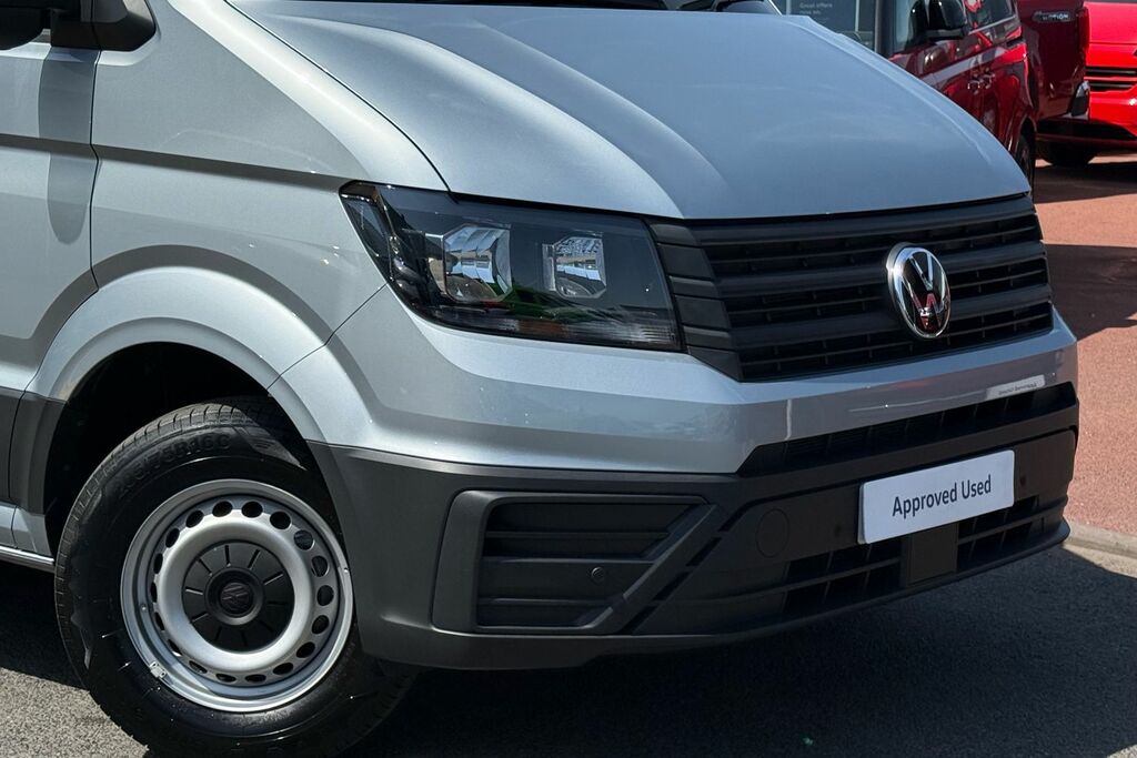 Volkswagen Crafter Mpv White #29