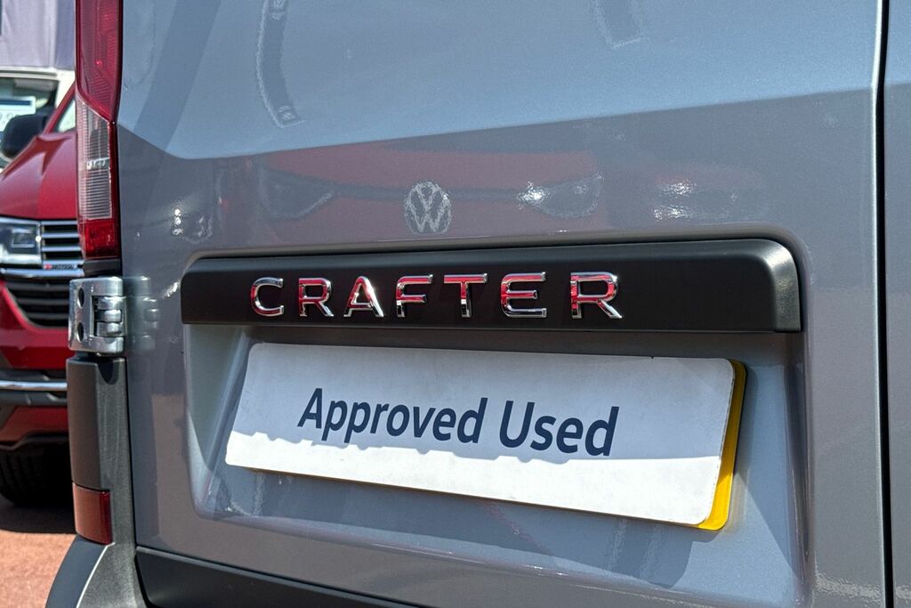 Volkswagen Crafter Mpv White #35