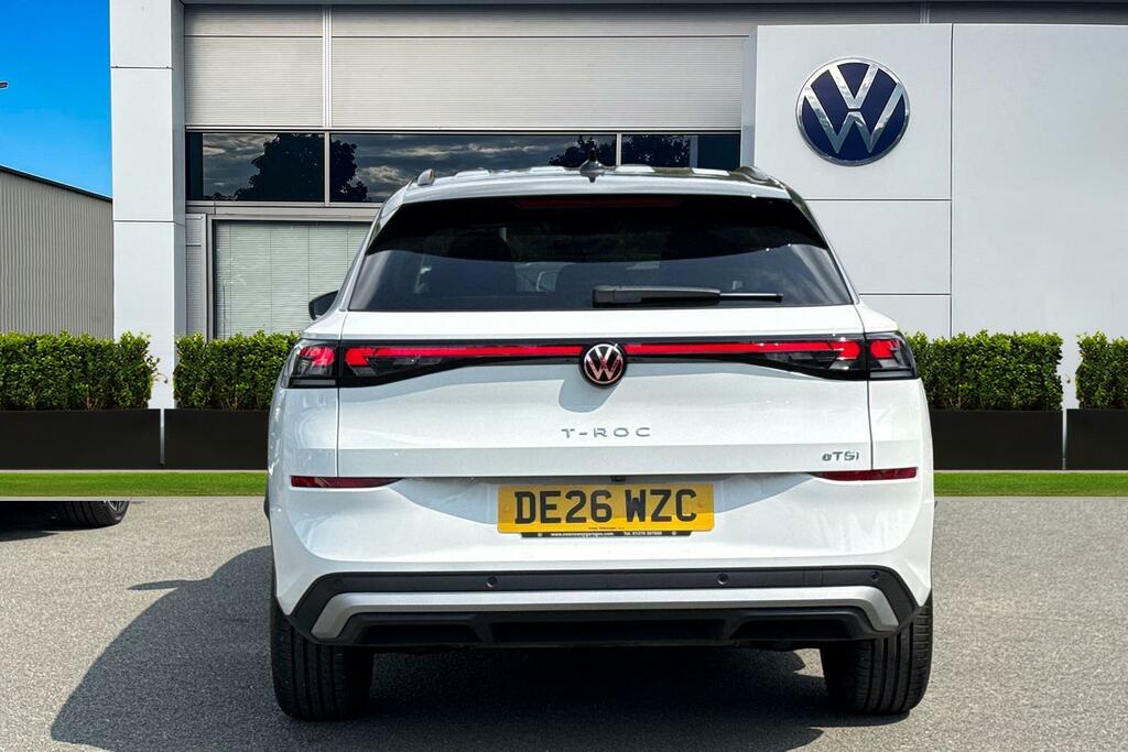 Volkswagen T-Roc 1.5 Etsi 150 Life Dsg White #4