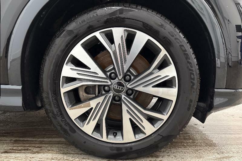 Audi Q4 E Tron 210Kw 45 82Kwh Sport Leather Black #5