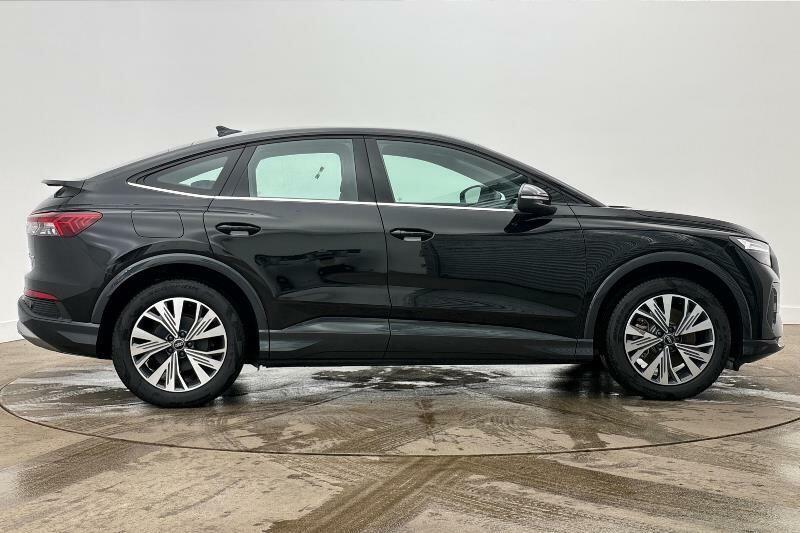 Audi Q4 E Tron 210Kw 45 82Kwh Sport Leather Black #4