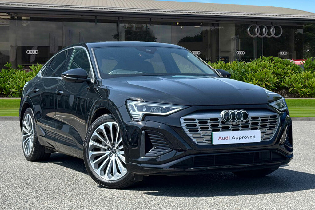 Audi Q8 e tron Sportback S Line 50 E-tron Quattro 250,00 Kw Black