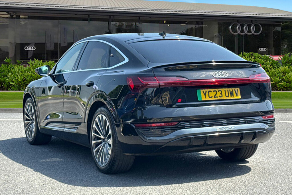 Audi Q8 e tron Sportback S Line 50 E-tron Quattro 250,00 Kw Black #2