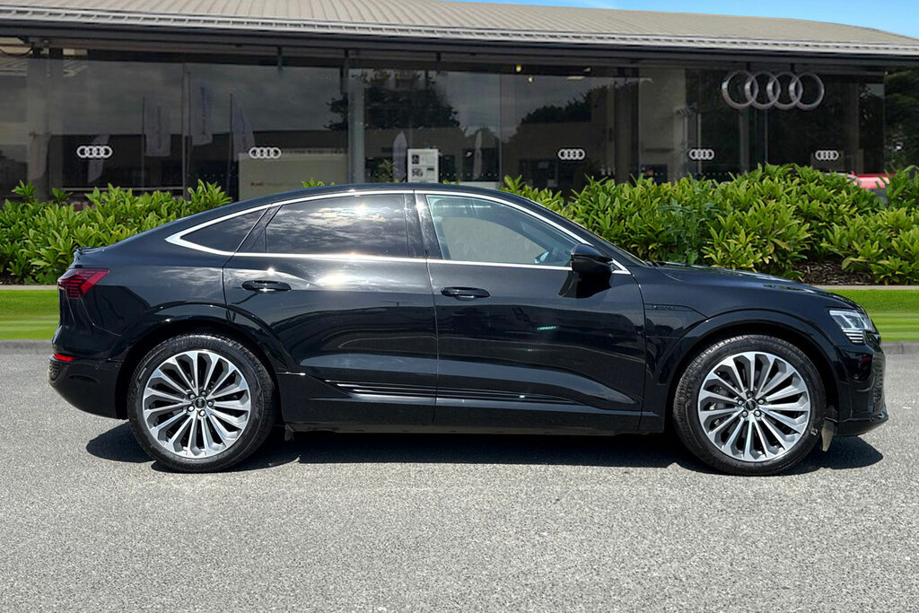 Audi Q8 e tron Sportback S Line 50 E-tron Quattro 250,00 Kw Black #3