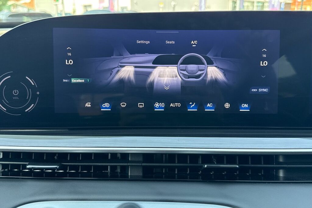 Omoda 9 1.5T Super Hybrid System Noble Plug-in Hybrid Grey #14